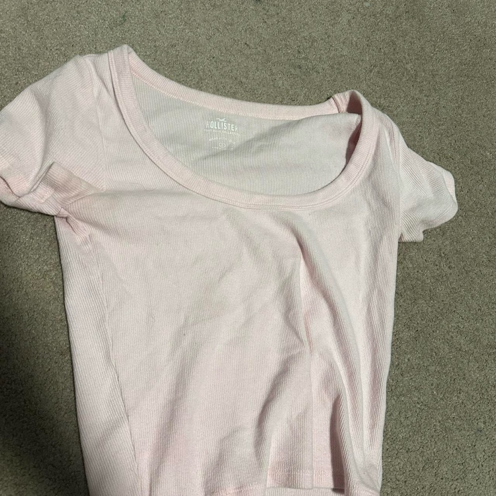 Hollister Soft Pink Ribbed Tee